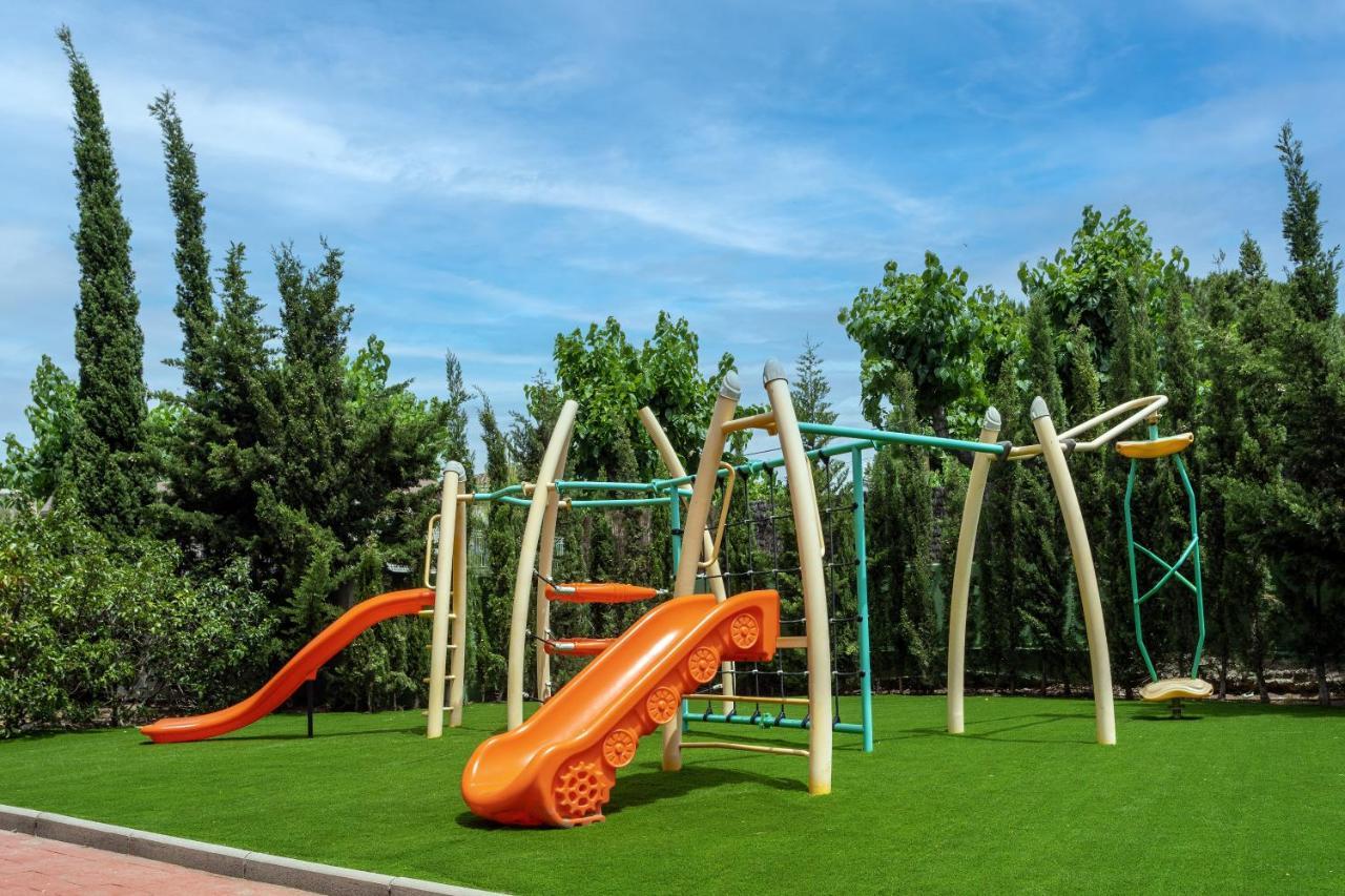 Ponient Piramide By Portaventura World Salou