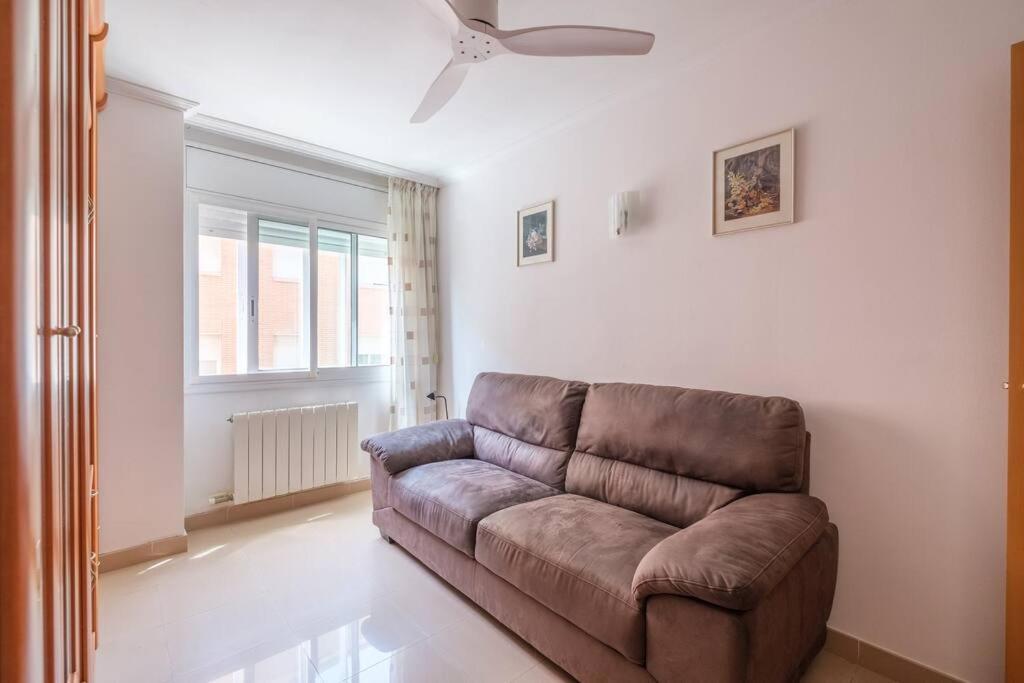 Apartment En Complejo Residencial, Con Piscina. Salou