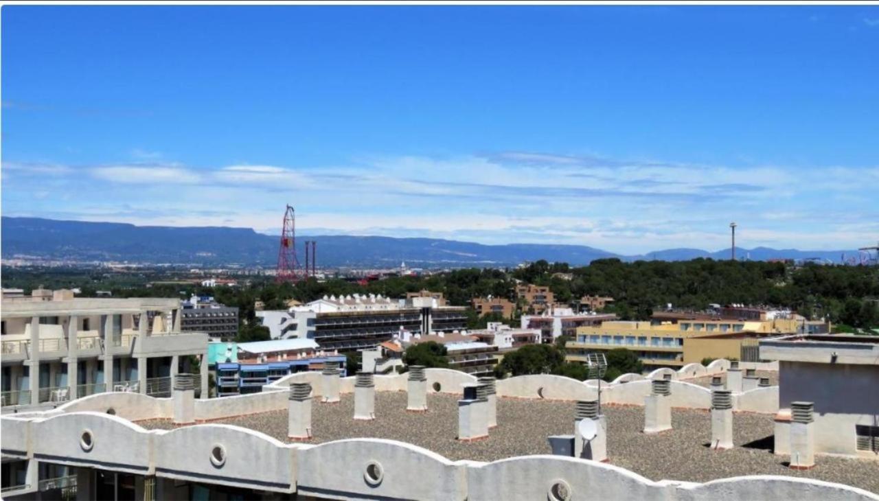 Apartment Con Piscina En