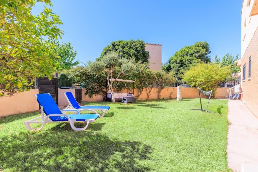Vakantiehuis Adosado Con Jardin En Xalets De
