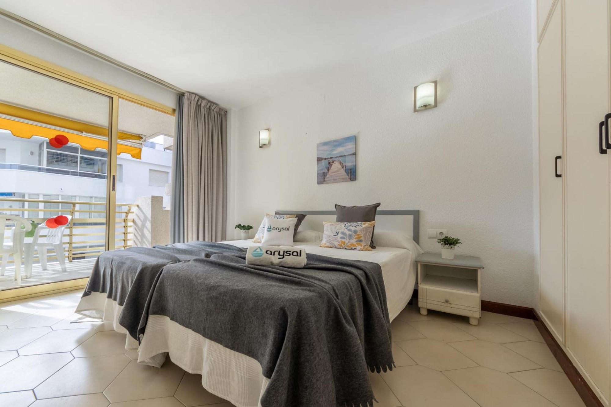 Novelty Ii Arysal 6 Apartment Salou