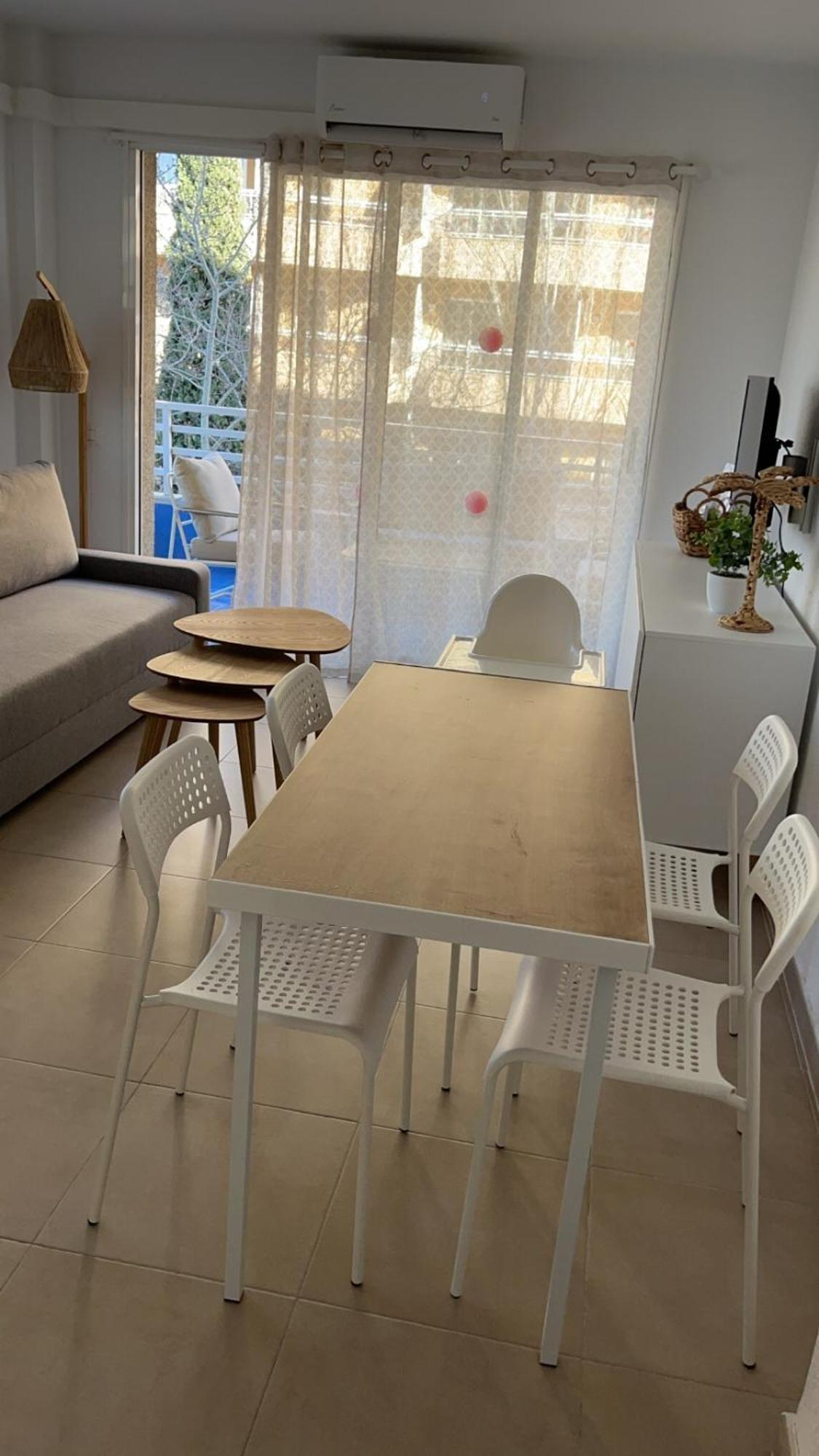 Beautiful With Swimming-pool Apartment *
