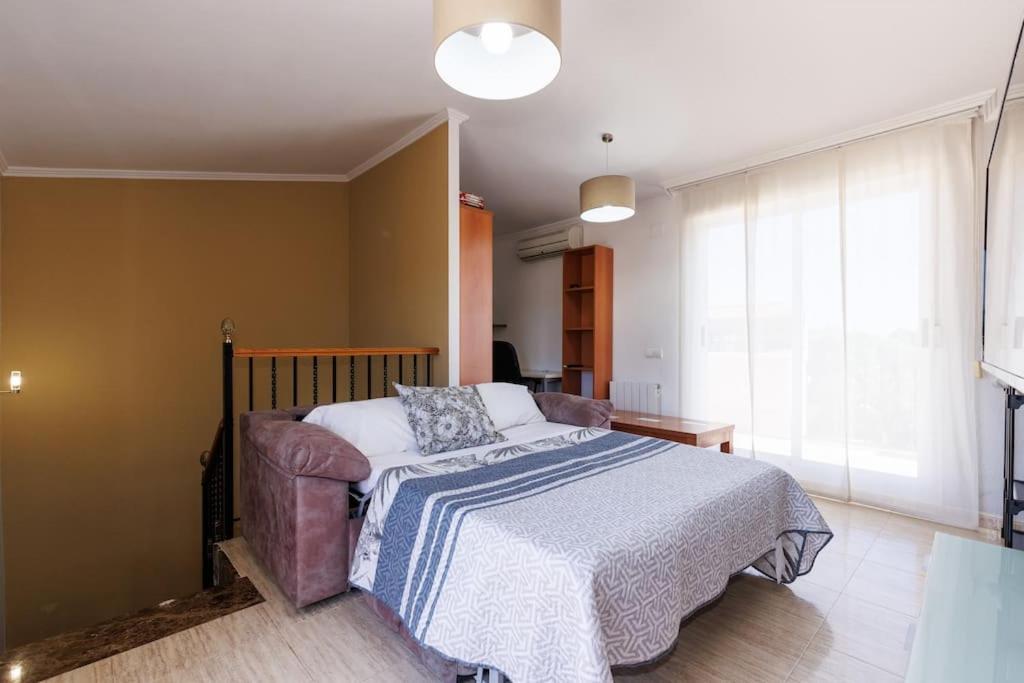 Vakantiehuis Adosado Con Jardin En Xalets De *