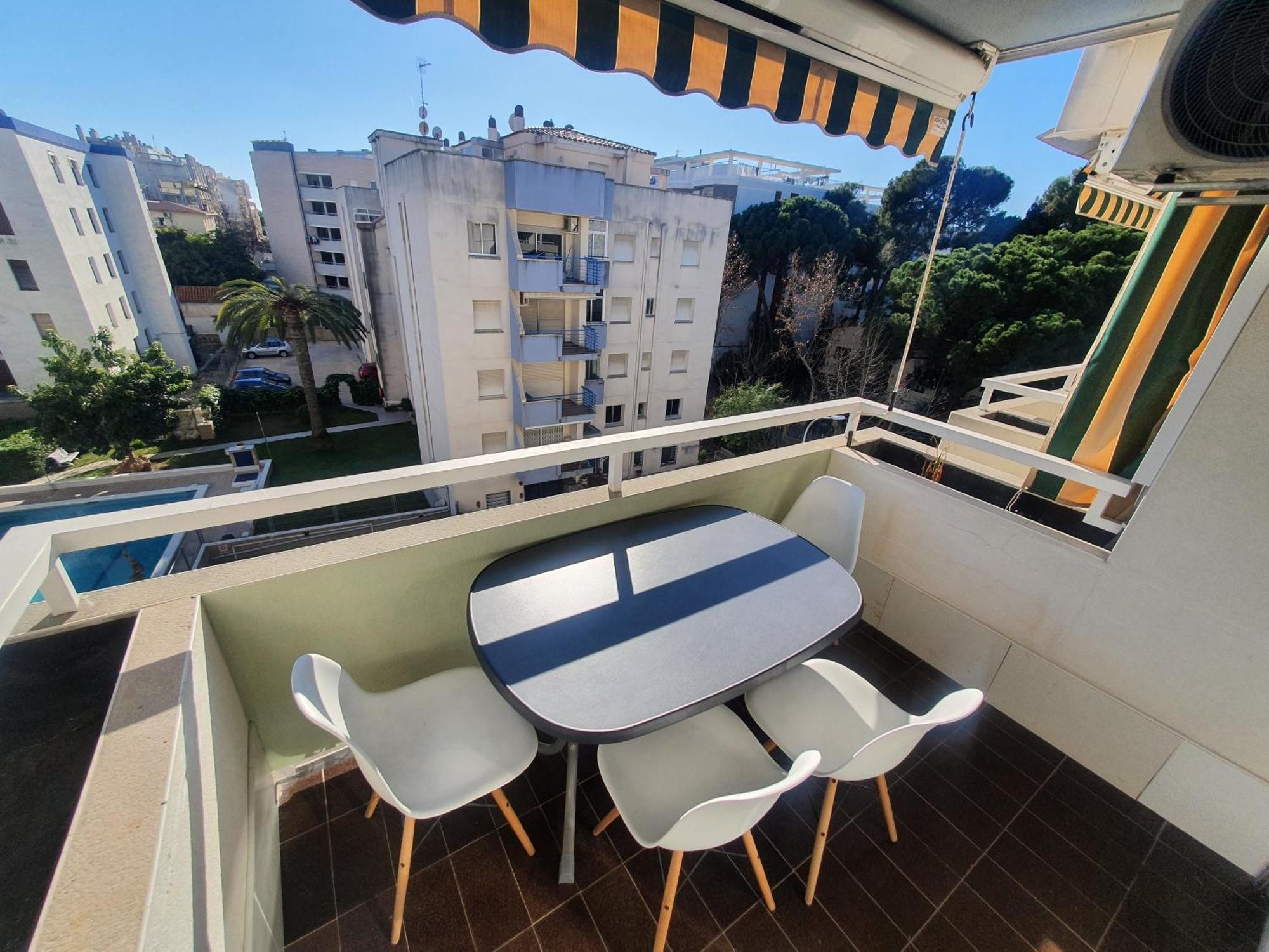 Centrico En Salou, Playa 300m! *