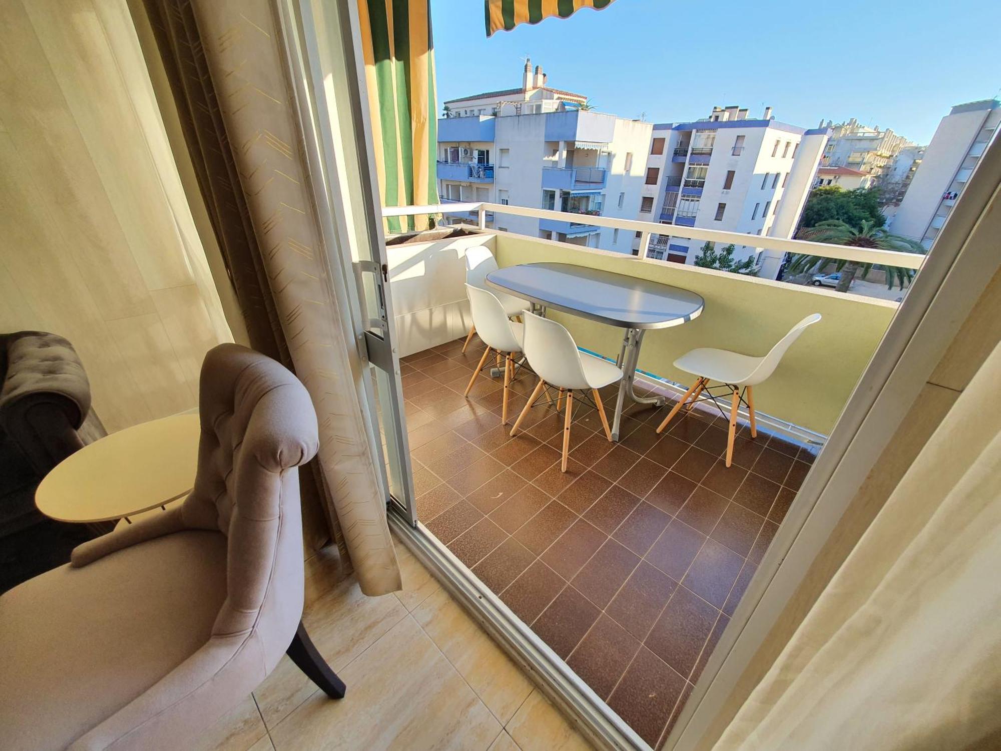 Centrico En Salou, Playa 300m! * Salou