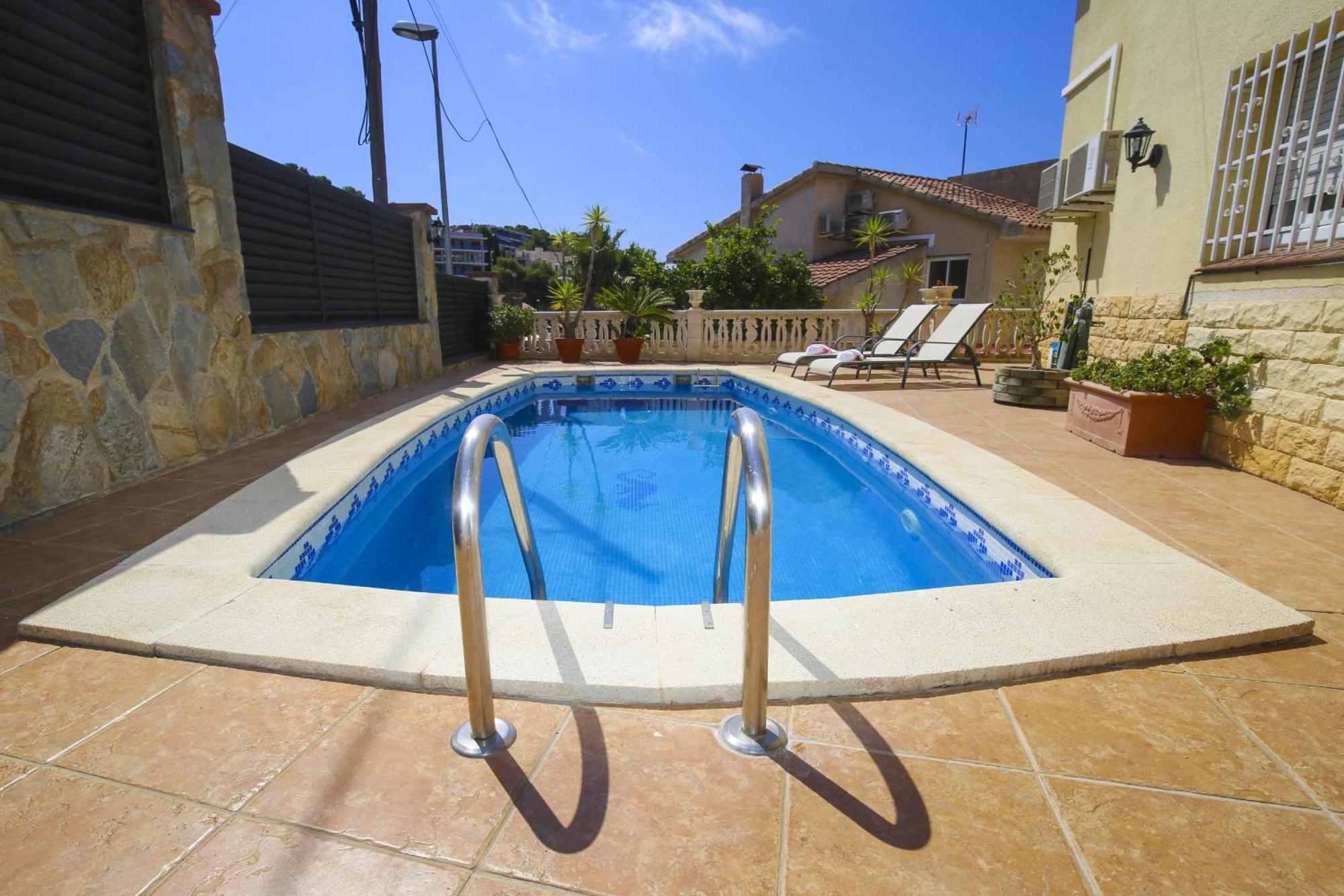 Pins Planet Costa Dorada Holiday home Salou