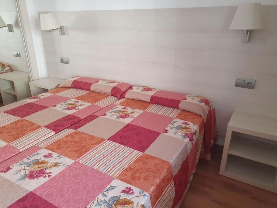 Apartment Centro De Salou-2 Minutos De La Playa-wifi-piscina Salou