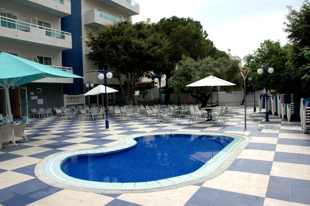 Hotel Santa Monica Playa 3*
