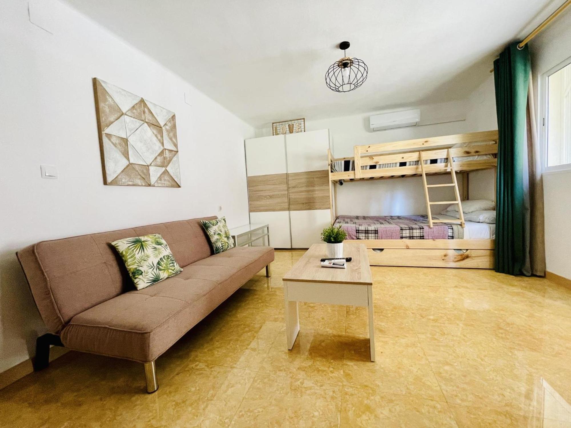 Anafi Apartment *