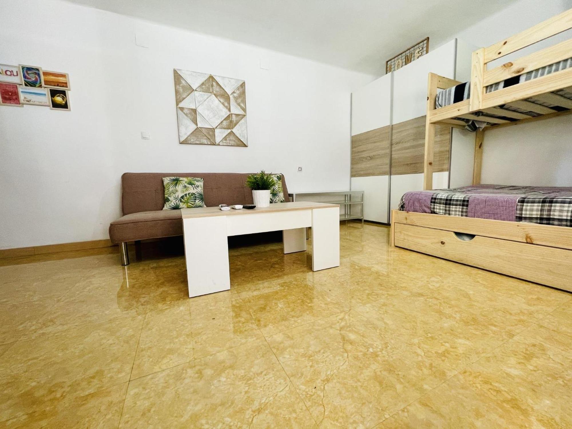 Anafi Apartment *
