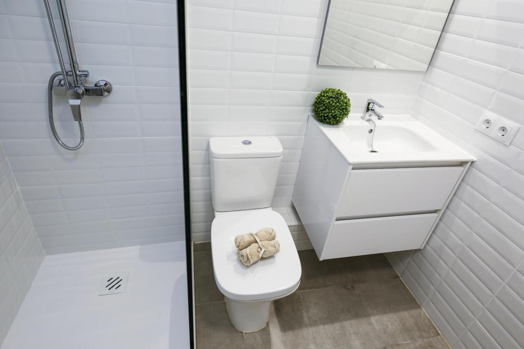 New Valencia I Planet Costa Dorada Apartment *