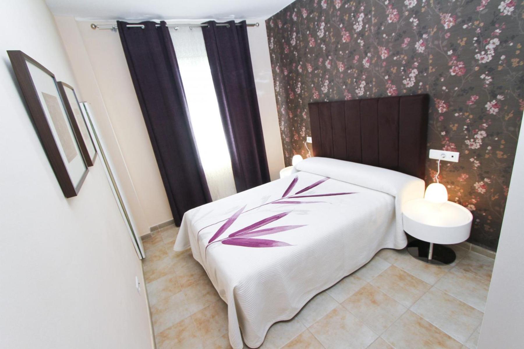 New Romana Planet Costa Dorada Apartment *