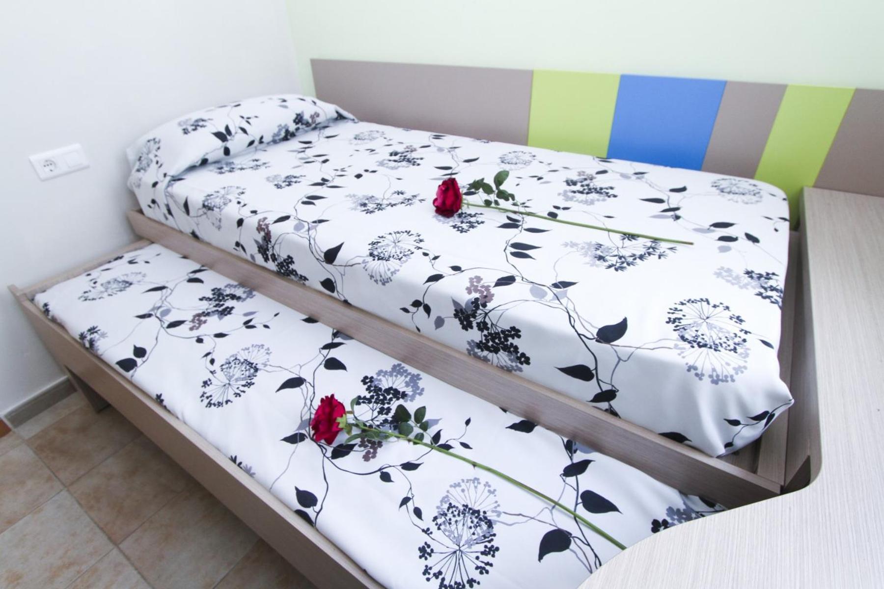 New Romana Planet Costa Dorada Apartment