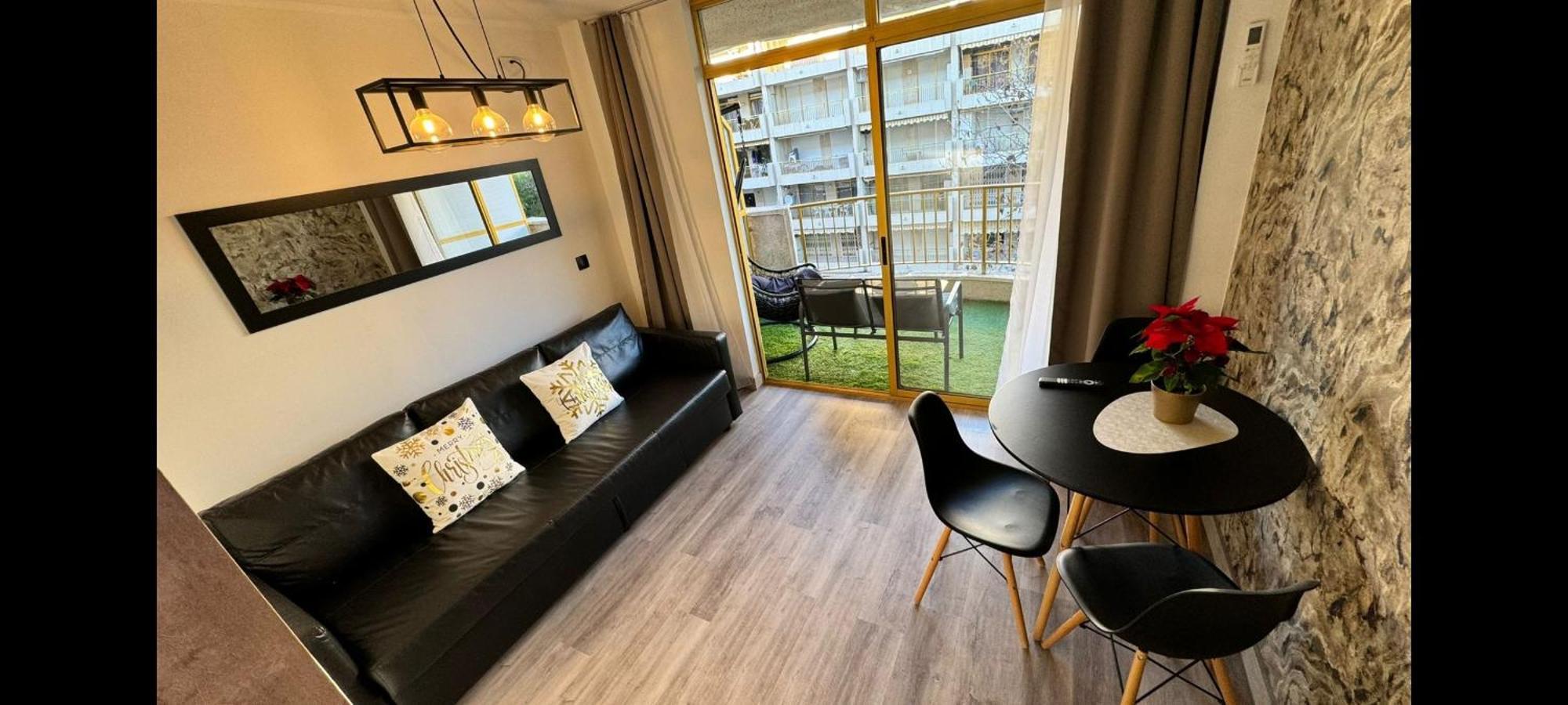 A Estrenar Preciosos Inter2, New Ln 12 Months Open! Self Check In! Reserva Garaje!