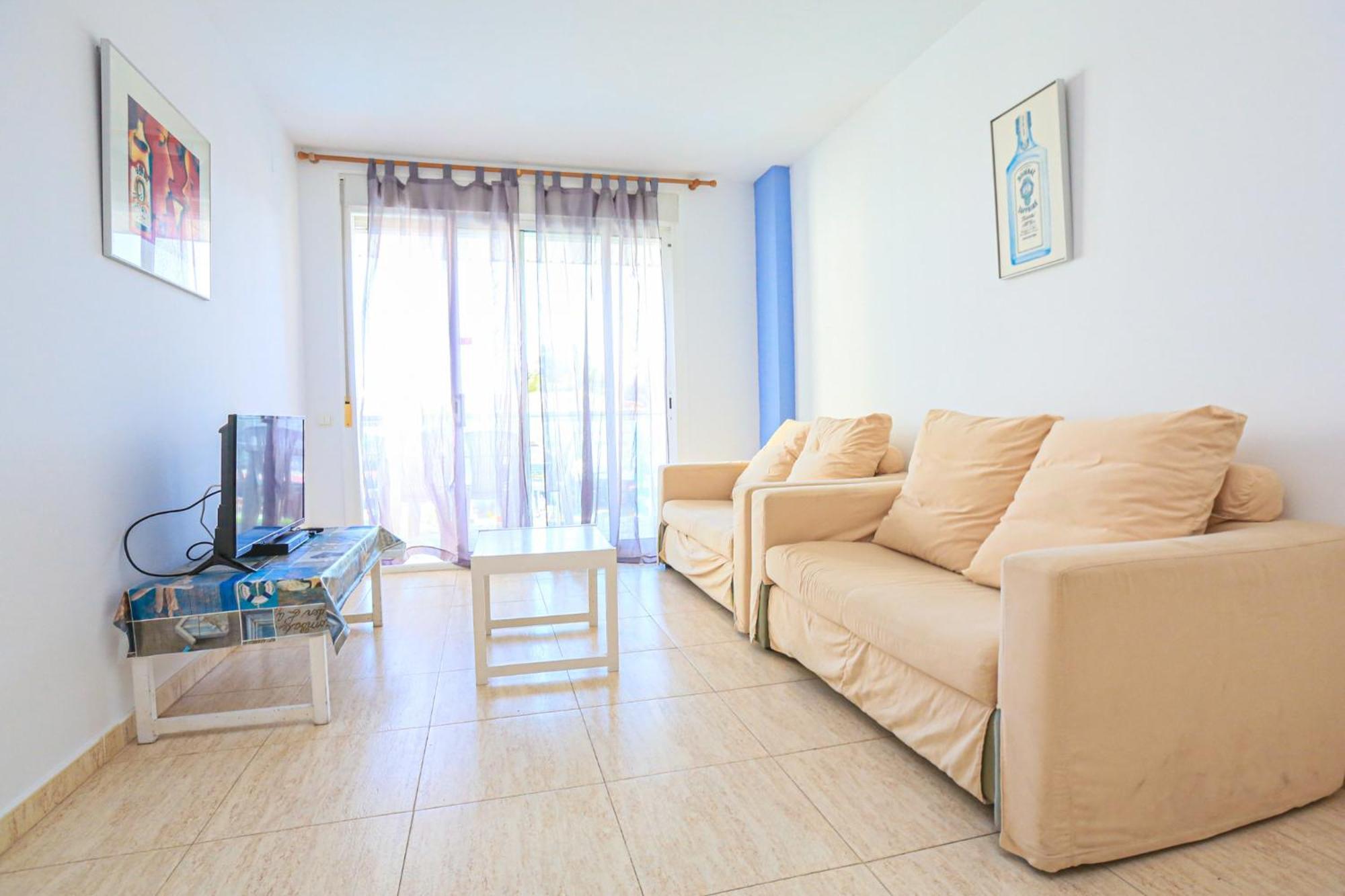 Litoral Costa Dorada - La Caleta Only Families Apartment