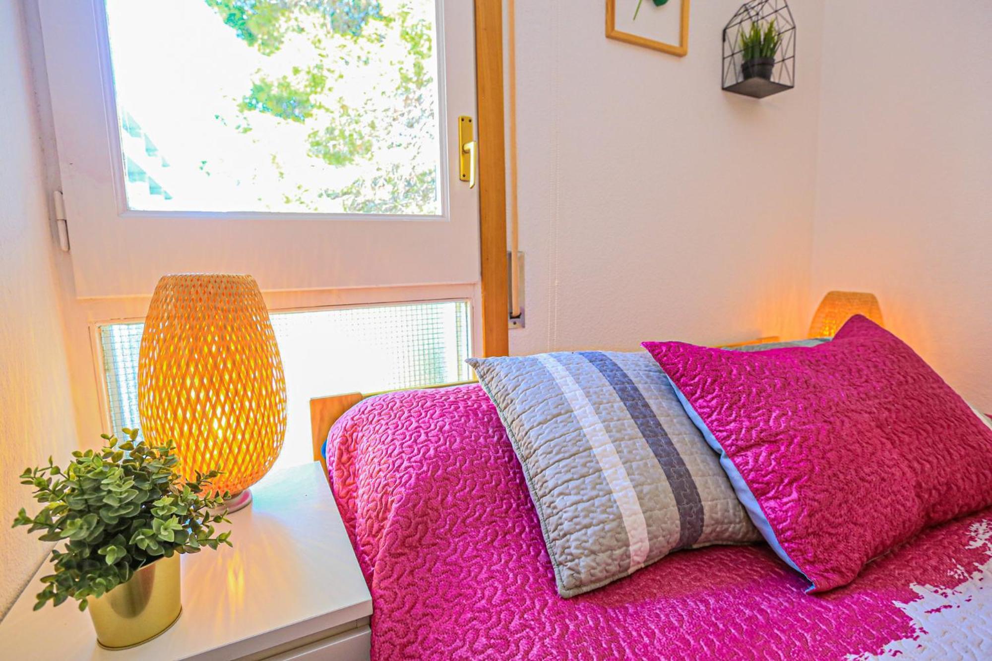 Litoral Costa Dorada - Estrella Only Families Apartment *