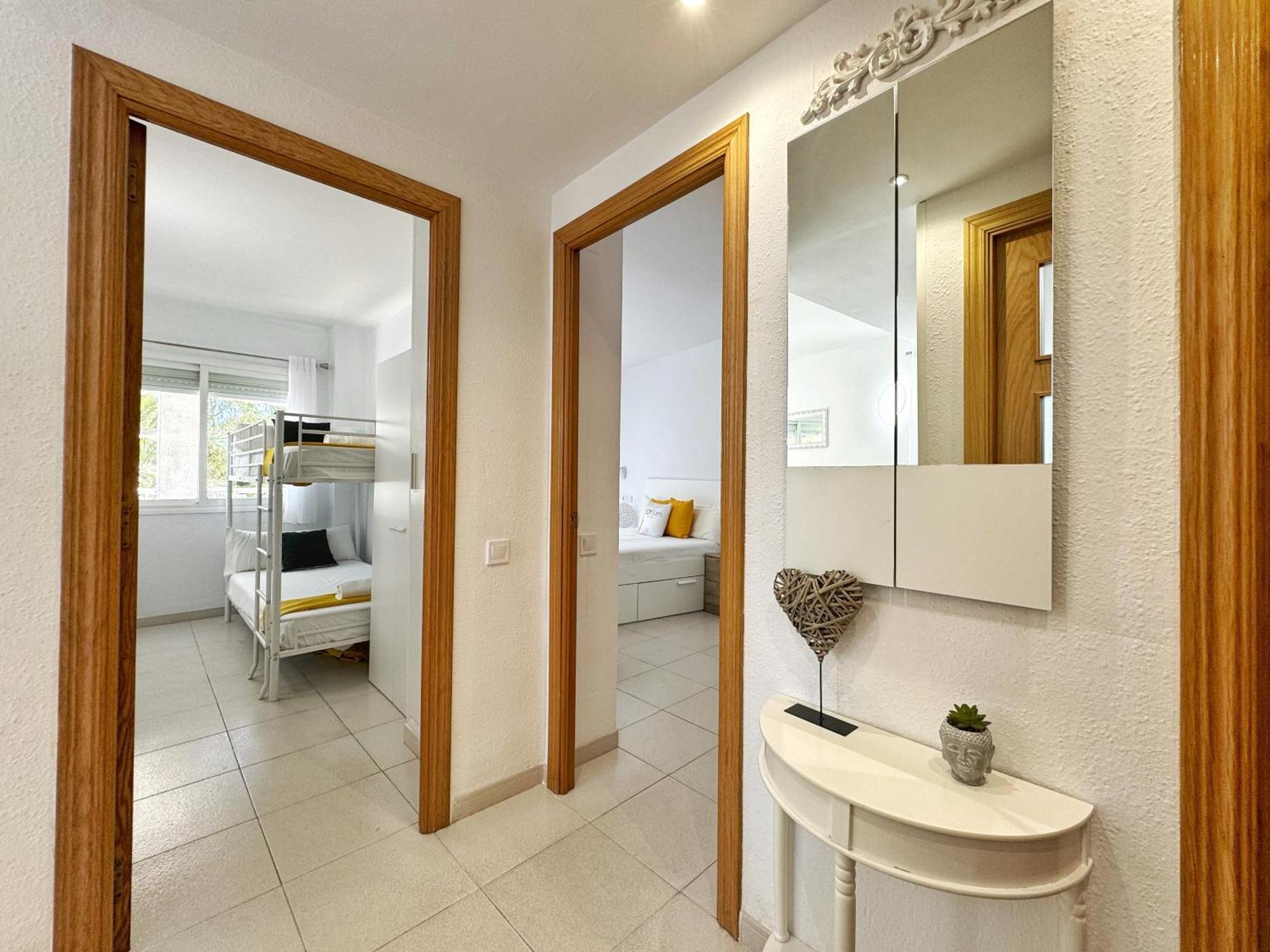 Domuum Holidays - Royal Apartment *
