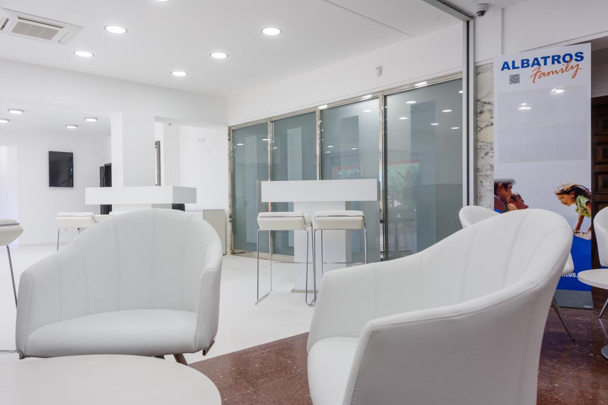 Albatros Premium Sea View * Salou