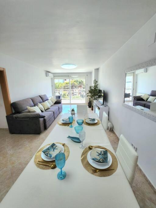 Large In Front Of The Beach! Withparking Salou