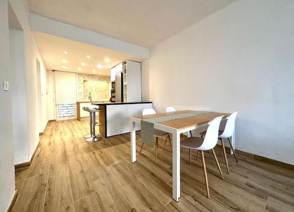 Exclusivo Apart. Frente Al Mar Salou
