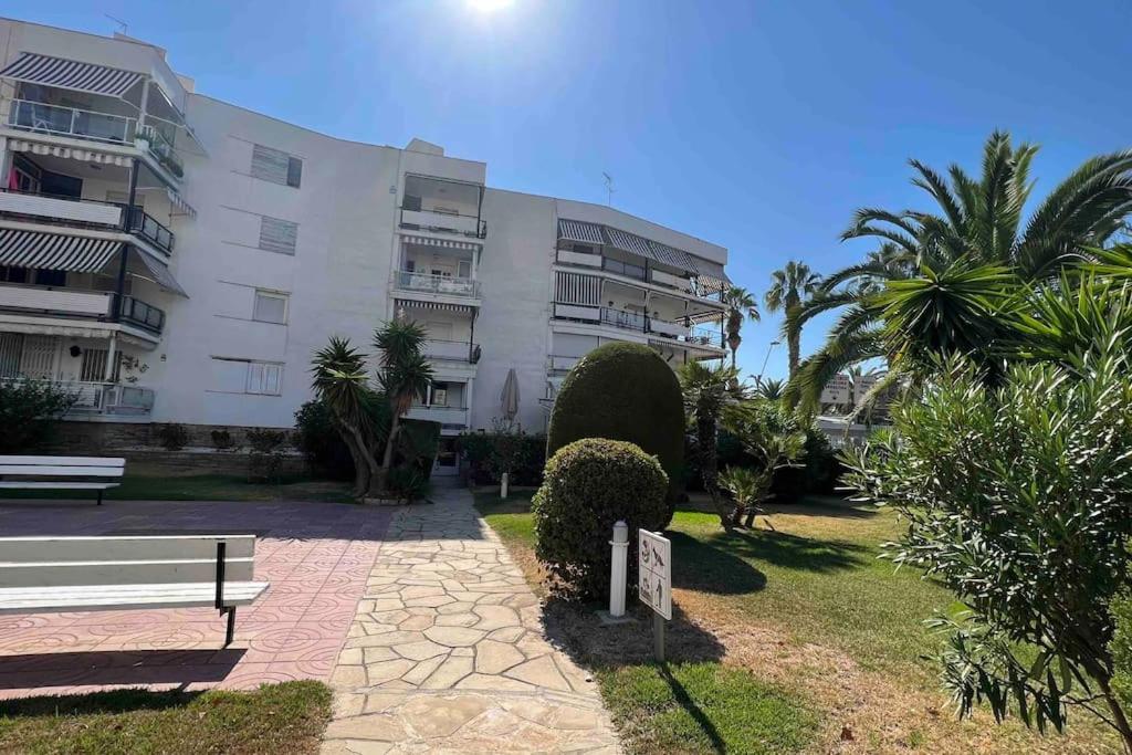 Primera Linea De Mar Con Jardin Apartment Salou