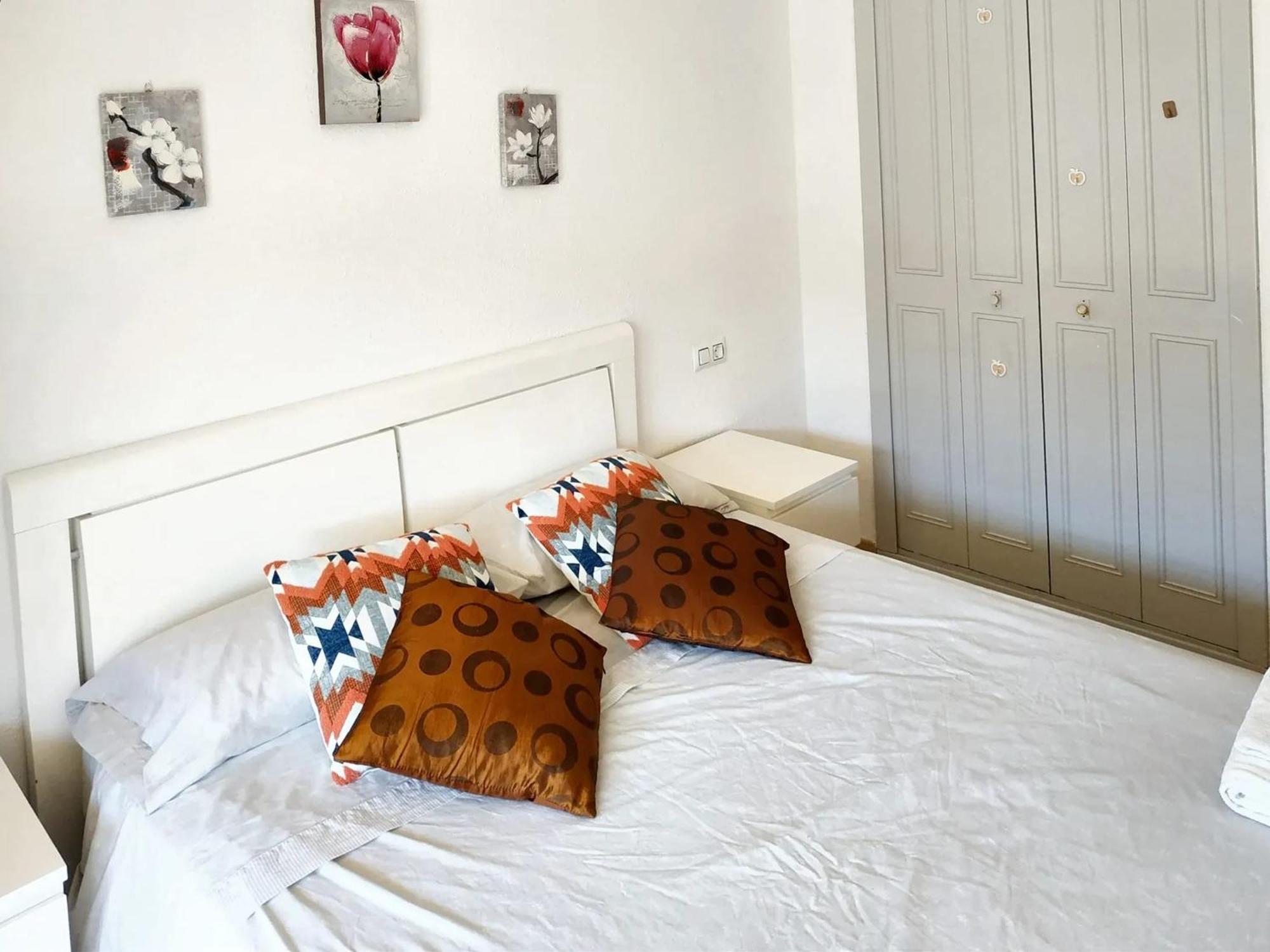 Modern In With Shared Pool Salou