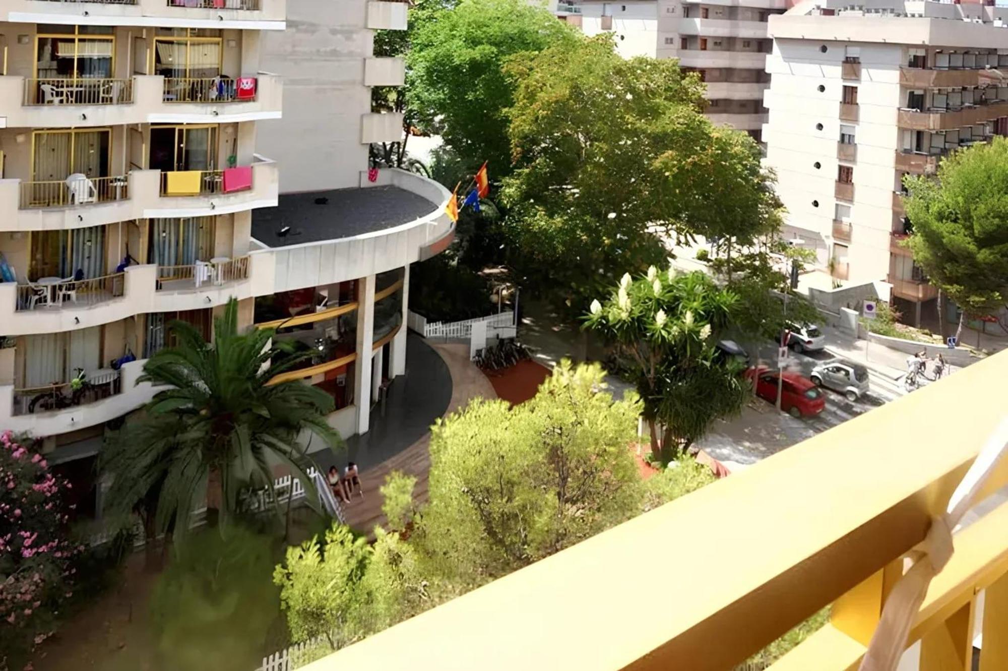 Modern In With Shared Pool Appartement