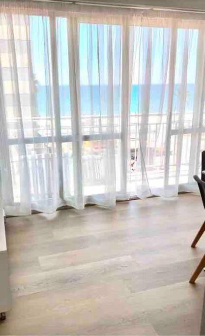 Apartment Seaside Views In Salou