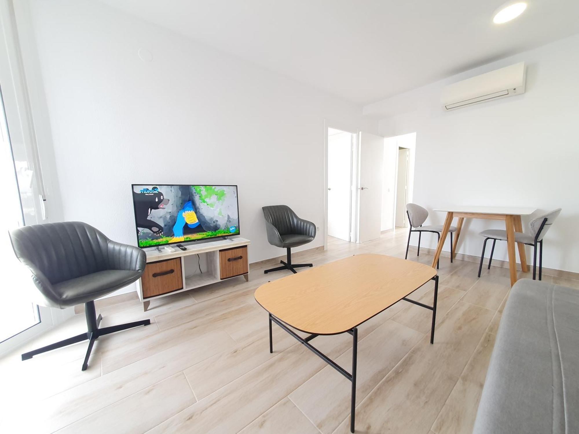 Apartamento Con Vistas Al Mar,centro Wifi *