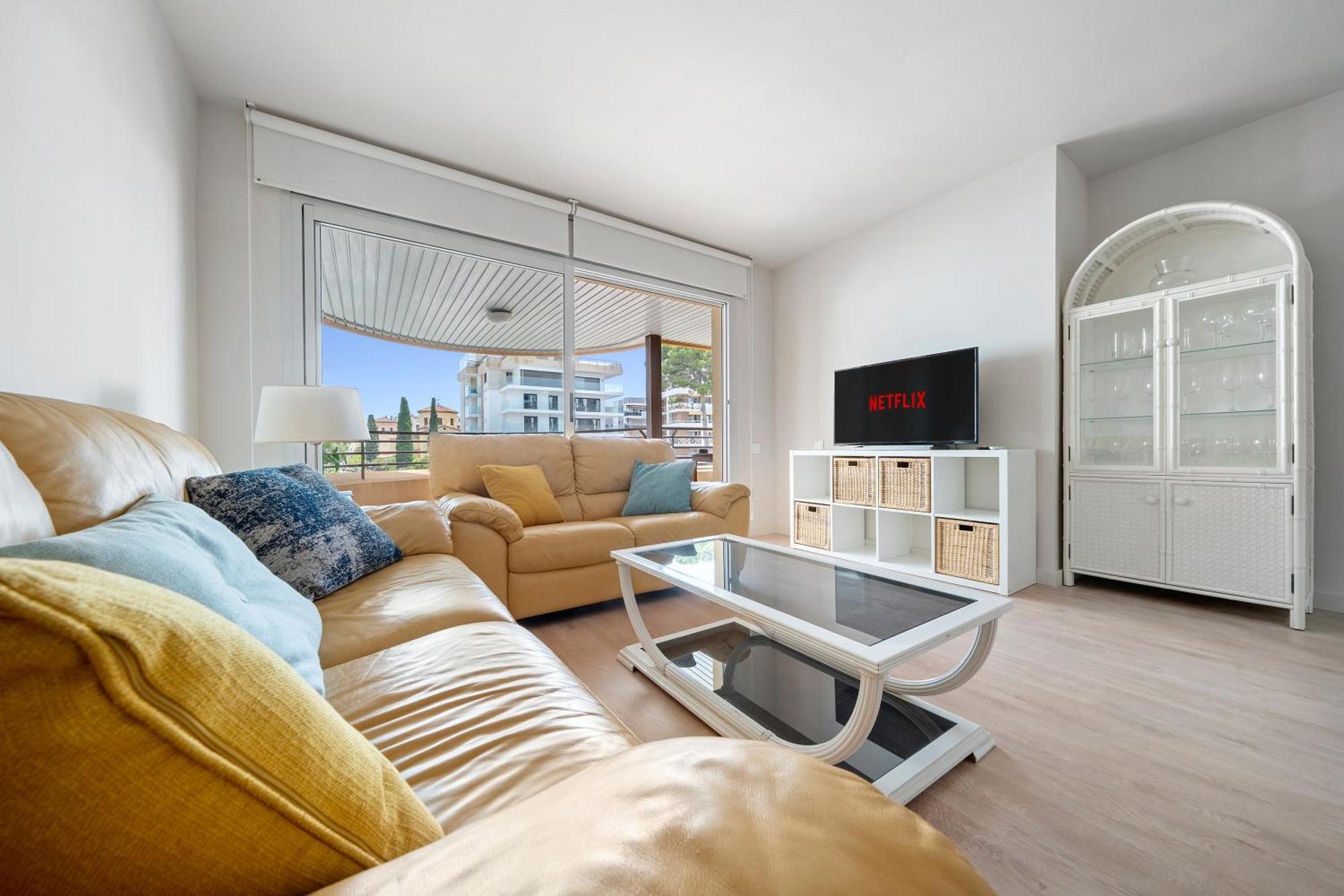 Luxury With Sea View And Parking * Salou