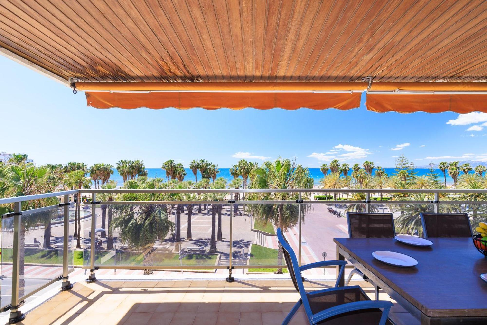 Apartment Tous Planet Costa Dorada Only Families