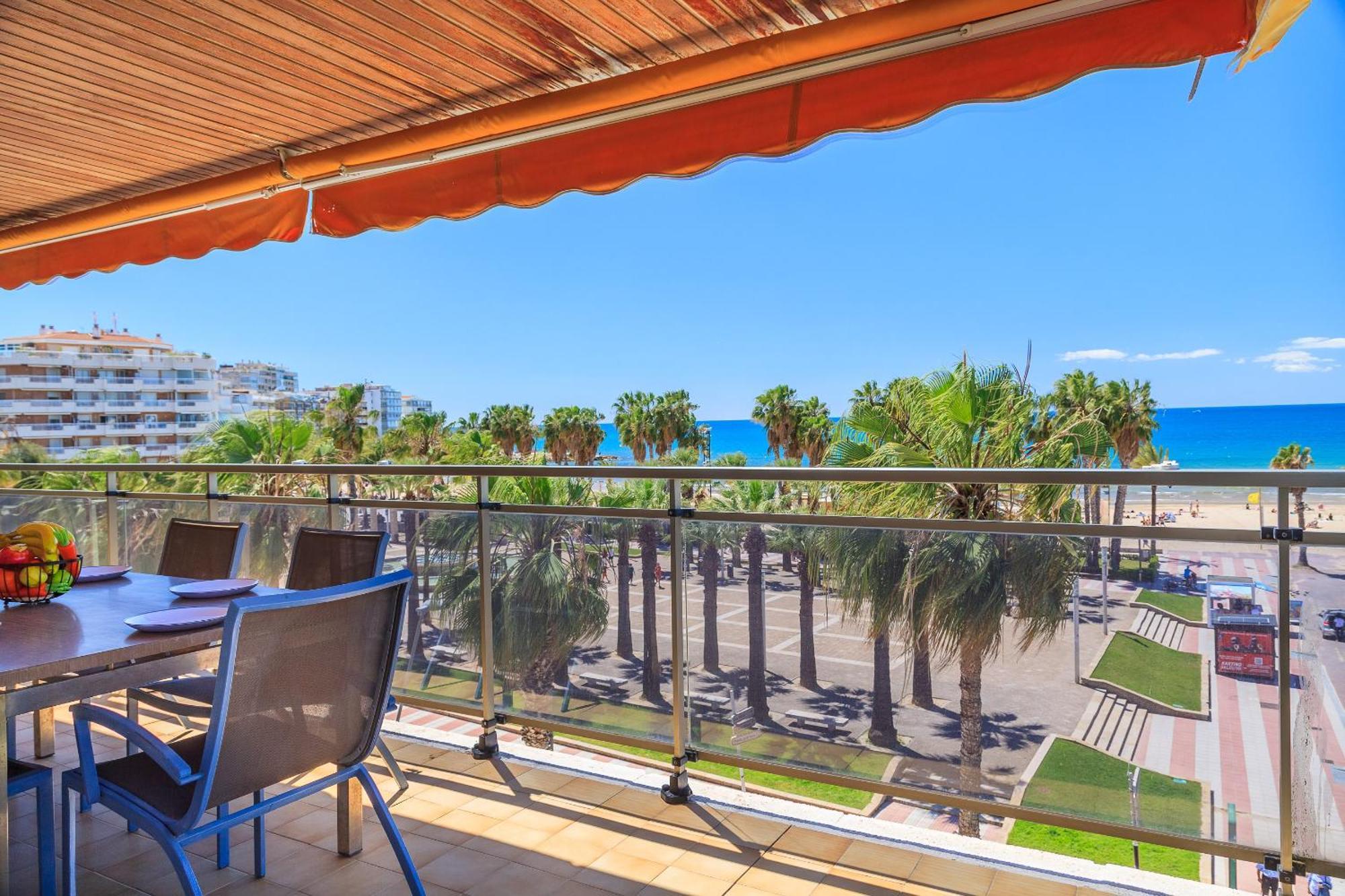 Tous Planet Costa Dorada Only Families Apartment