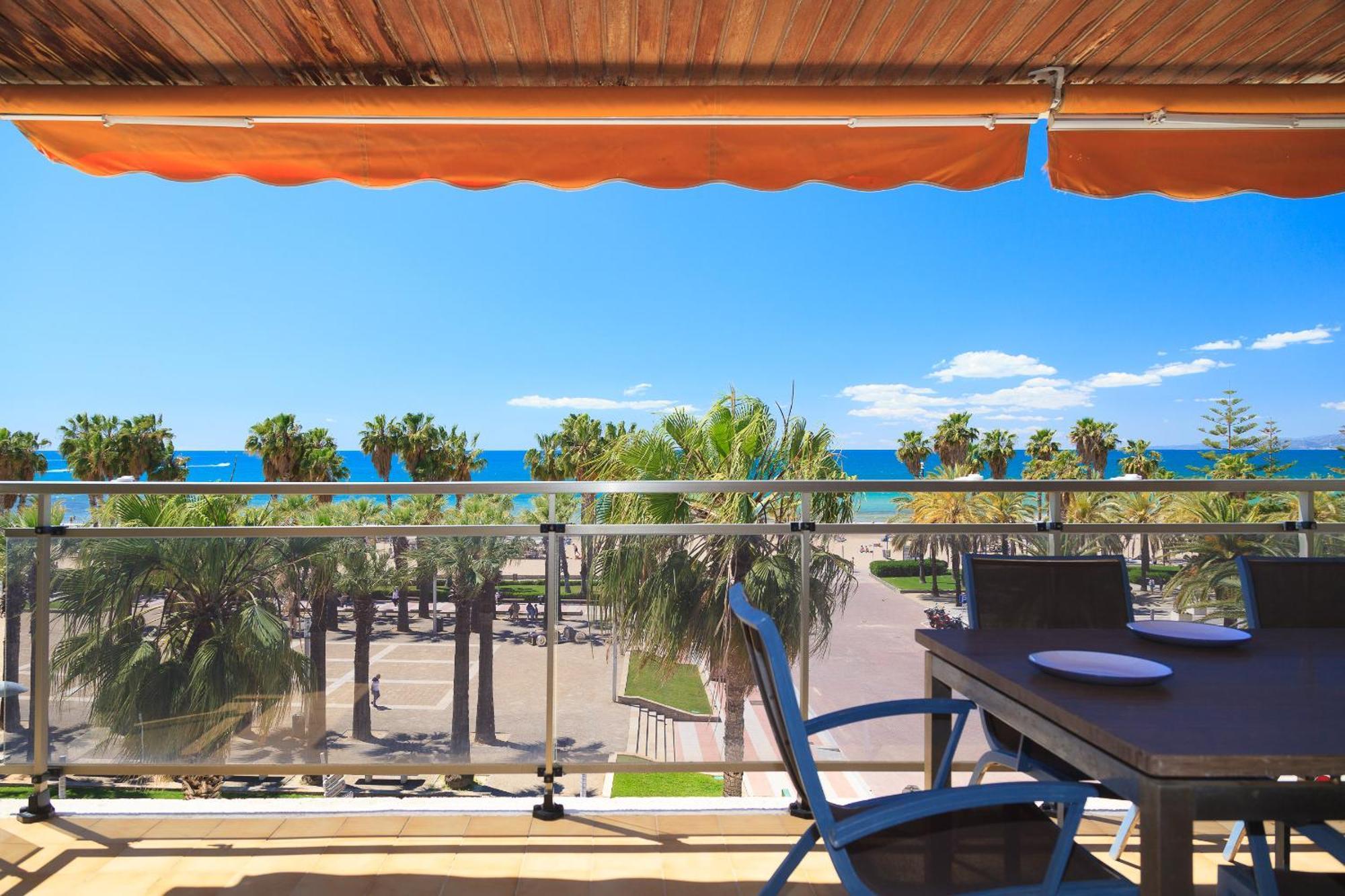 Apartment Tous Planet Costa Dorada Only Families