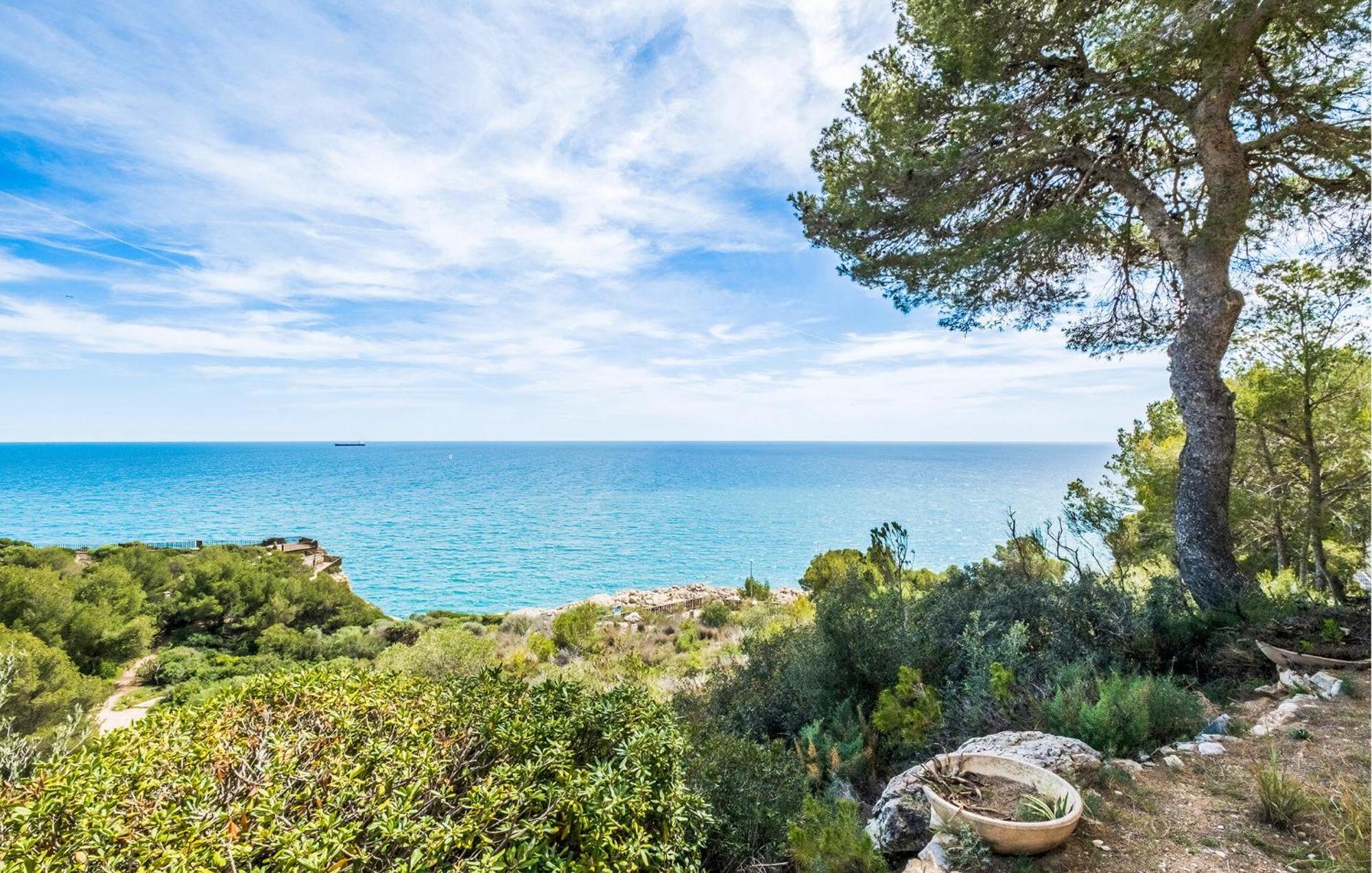 Apartment In With House Sea View *