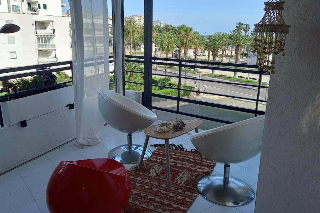 Precioso Primera Linea De Playa Apartment