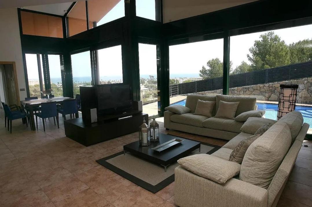 Chalet En La Urbanizacion Mirador De Holiday home
