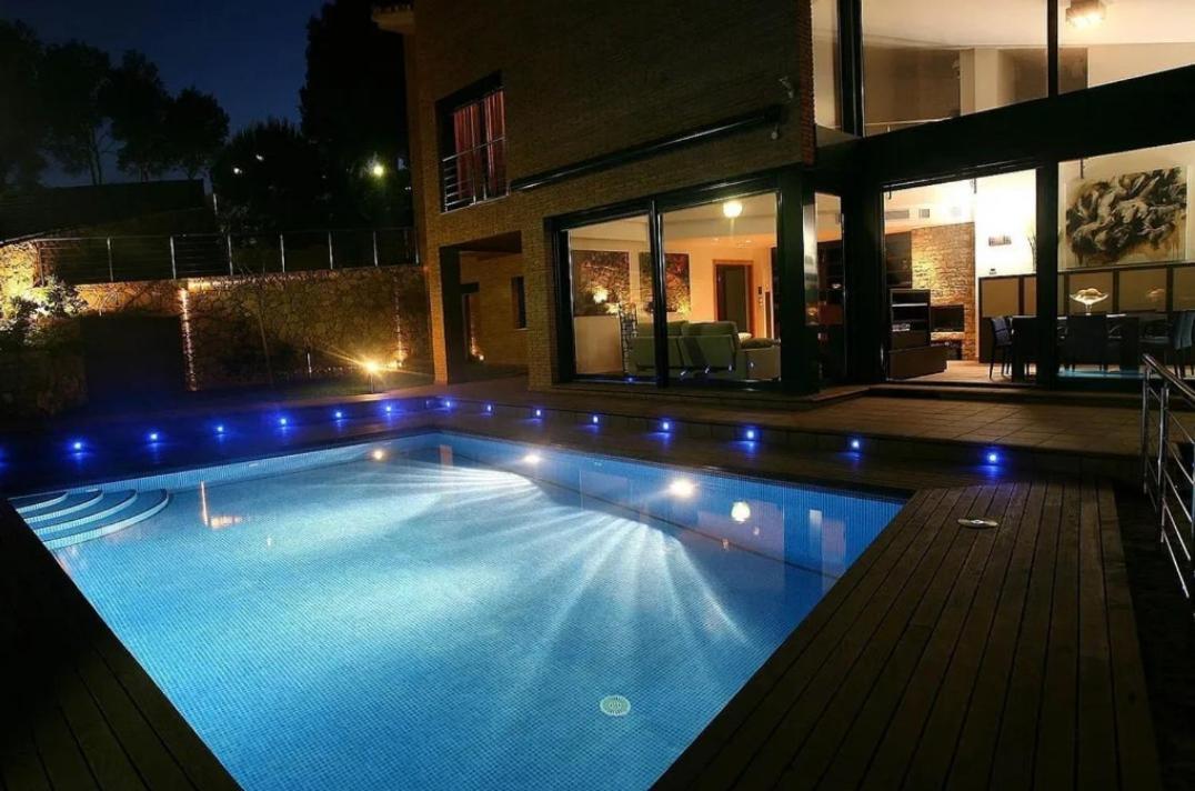 Chalet En La Urbanizacion Mirador De * Salou