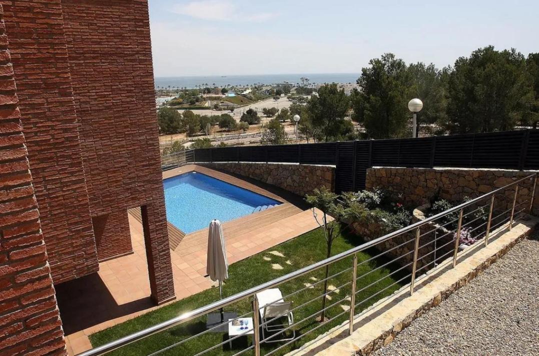 Holiday home Chalet En La Urbanizacion Mirador De *