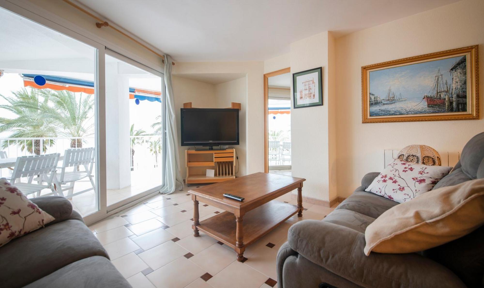 Tarracohomes, Rosa Con Terraza Y Vistas A La Playa * Salou