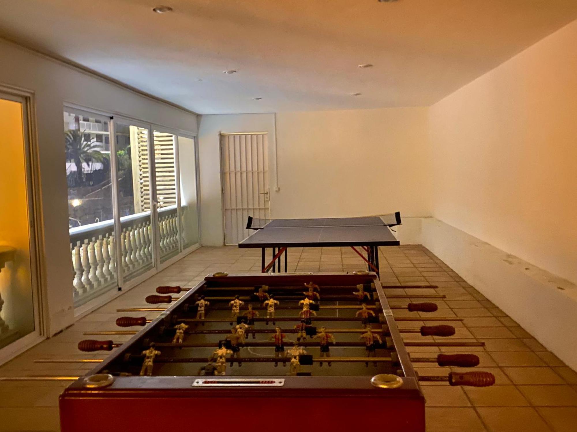 Castell Apartment *