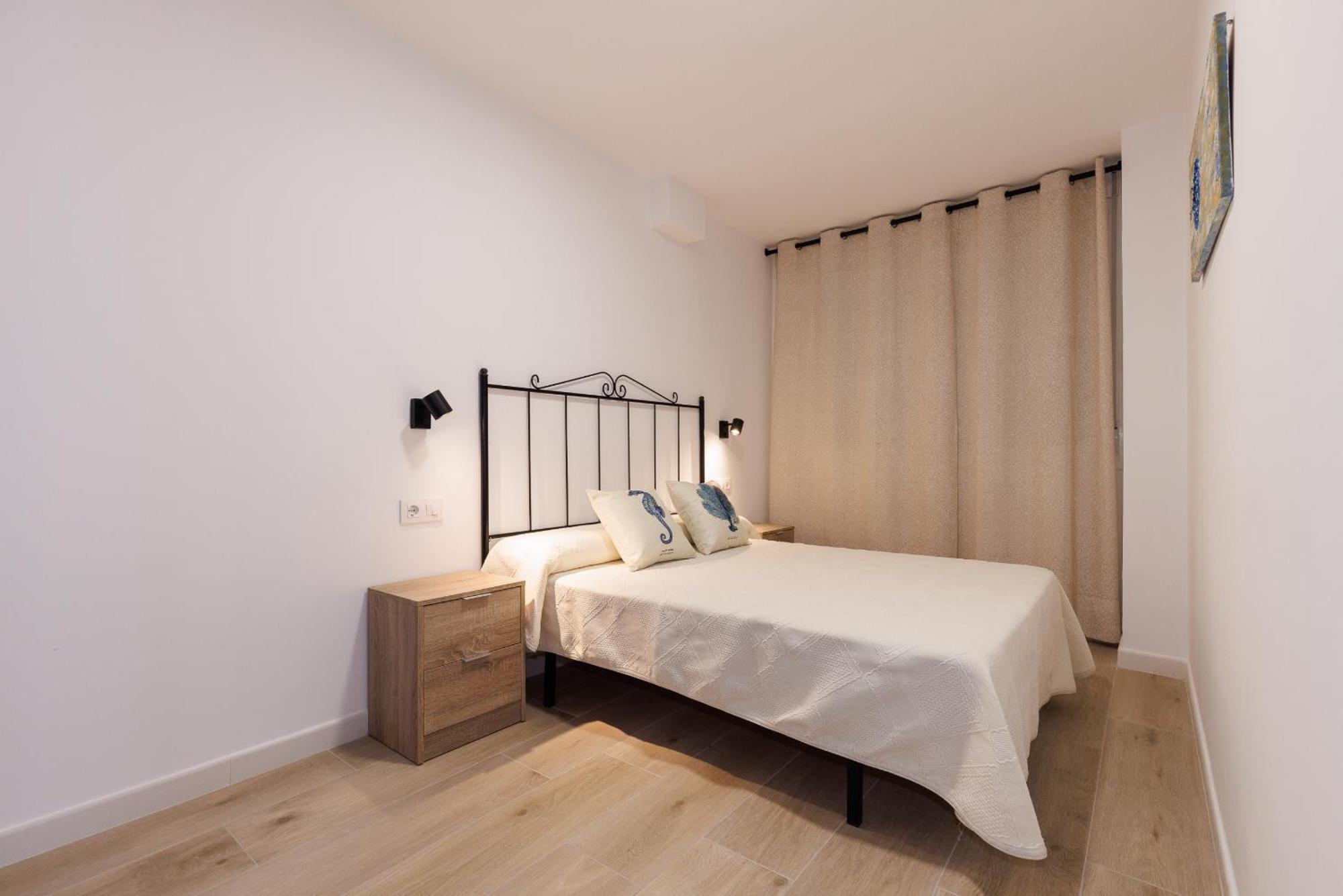 Virginia - Only Families Apartment Salou