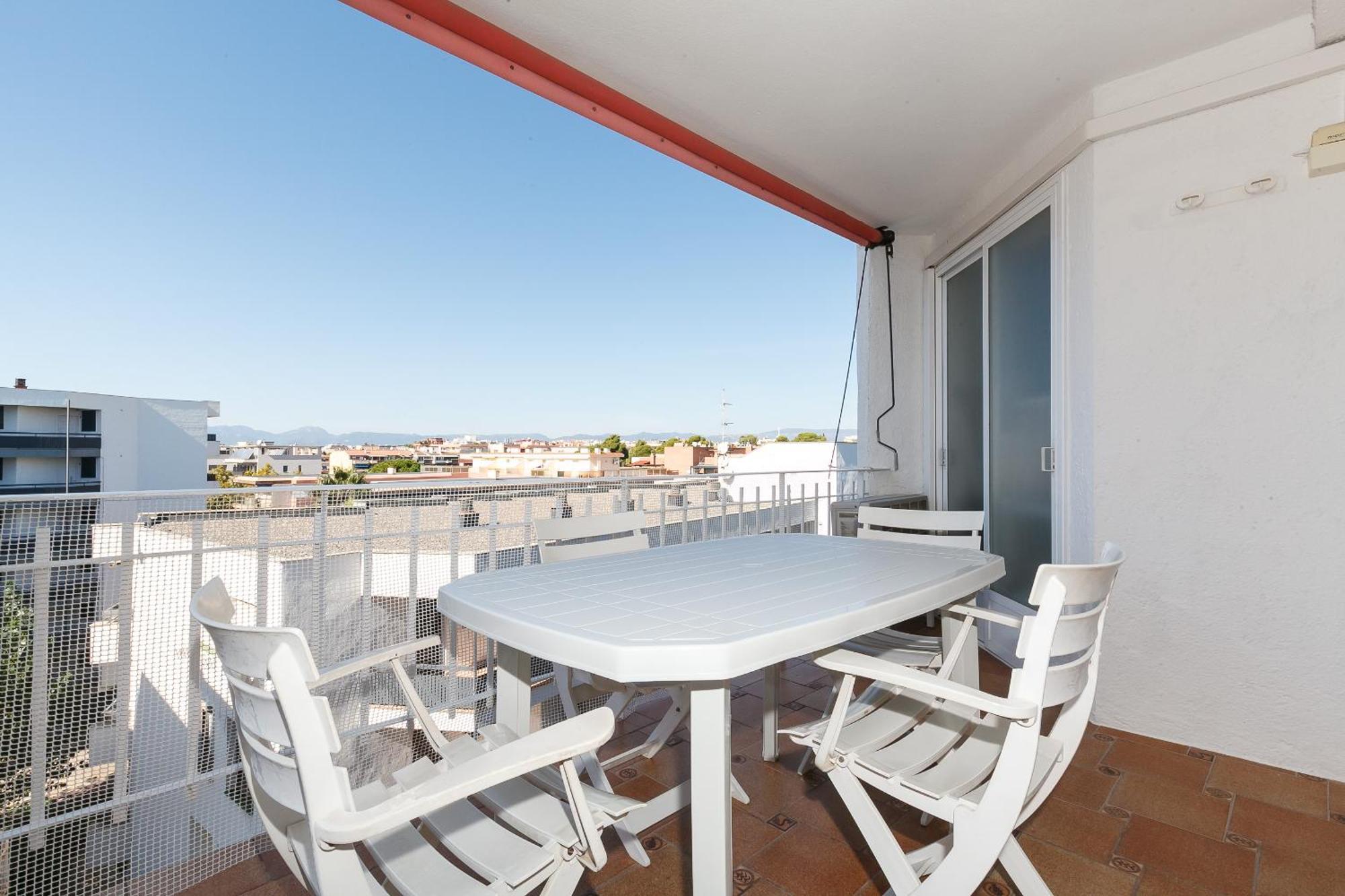 Apartment Uhc Gisamar *