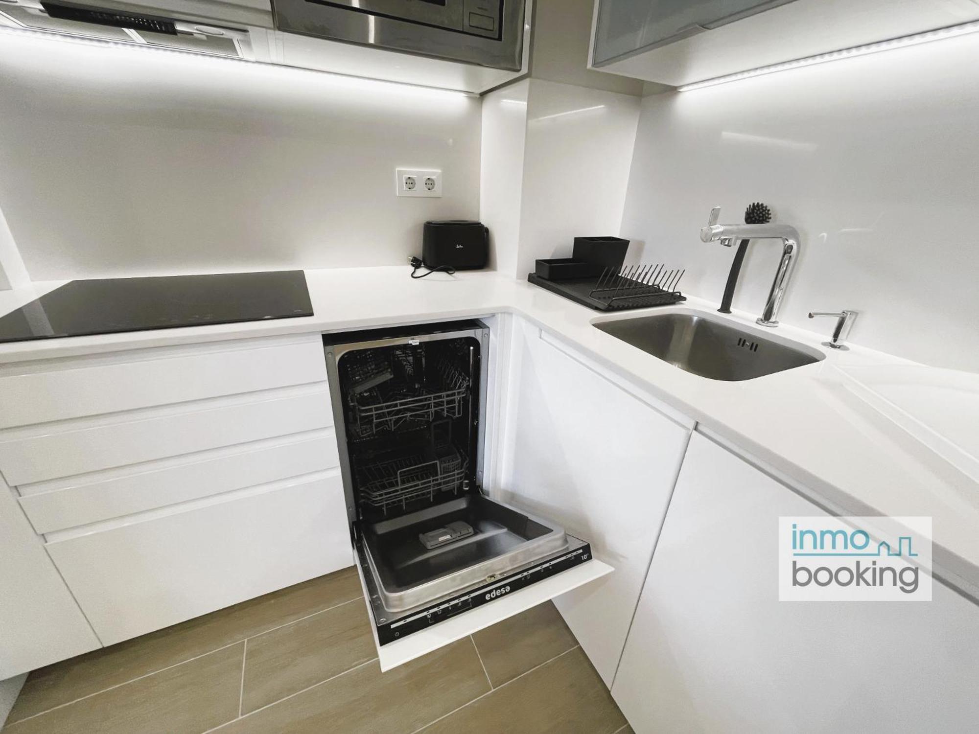 Apartamento Sun Novelty 1 , Climatizado, Piscina *