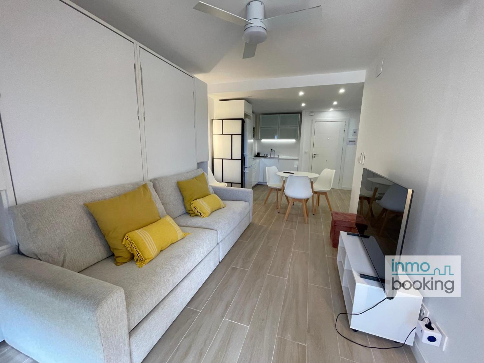 Apartamento Sun Novelty 1 , Climatizado, Piscina *
