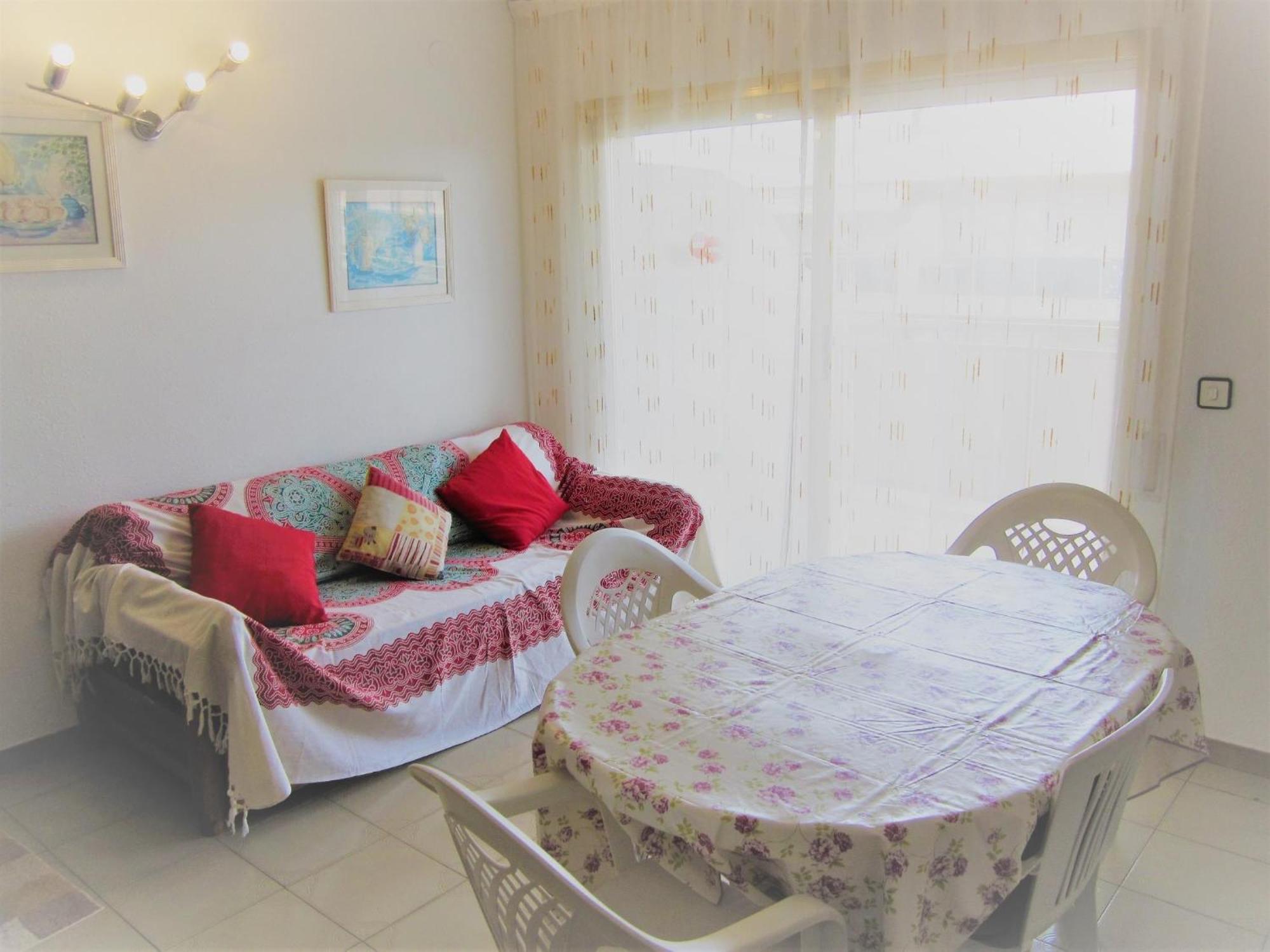Atico Escaladei , Centrico Y Con Piscina Apartment *