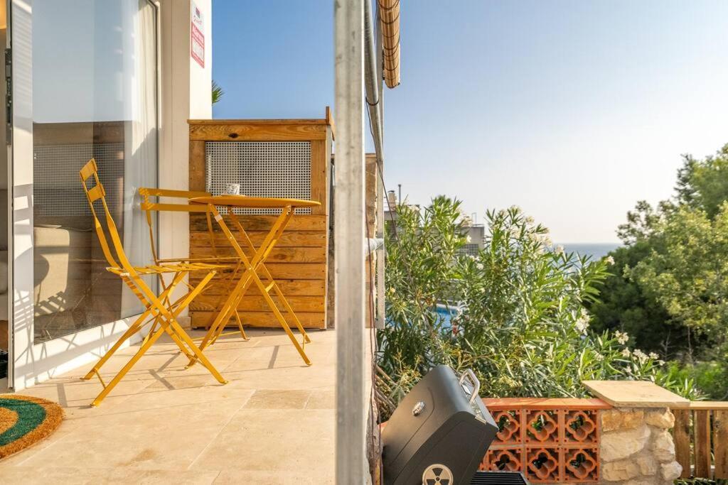 Cozy Ocean View Cala Crancs Flat Apartment