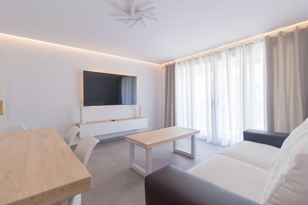 Apartamento Frente Playa-premium Apartment Salou