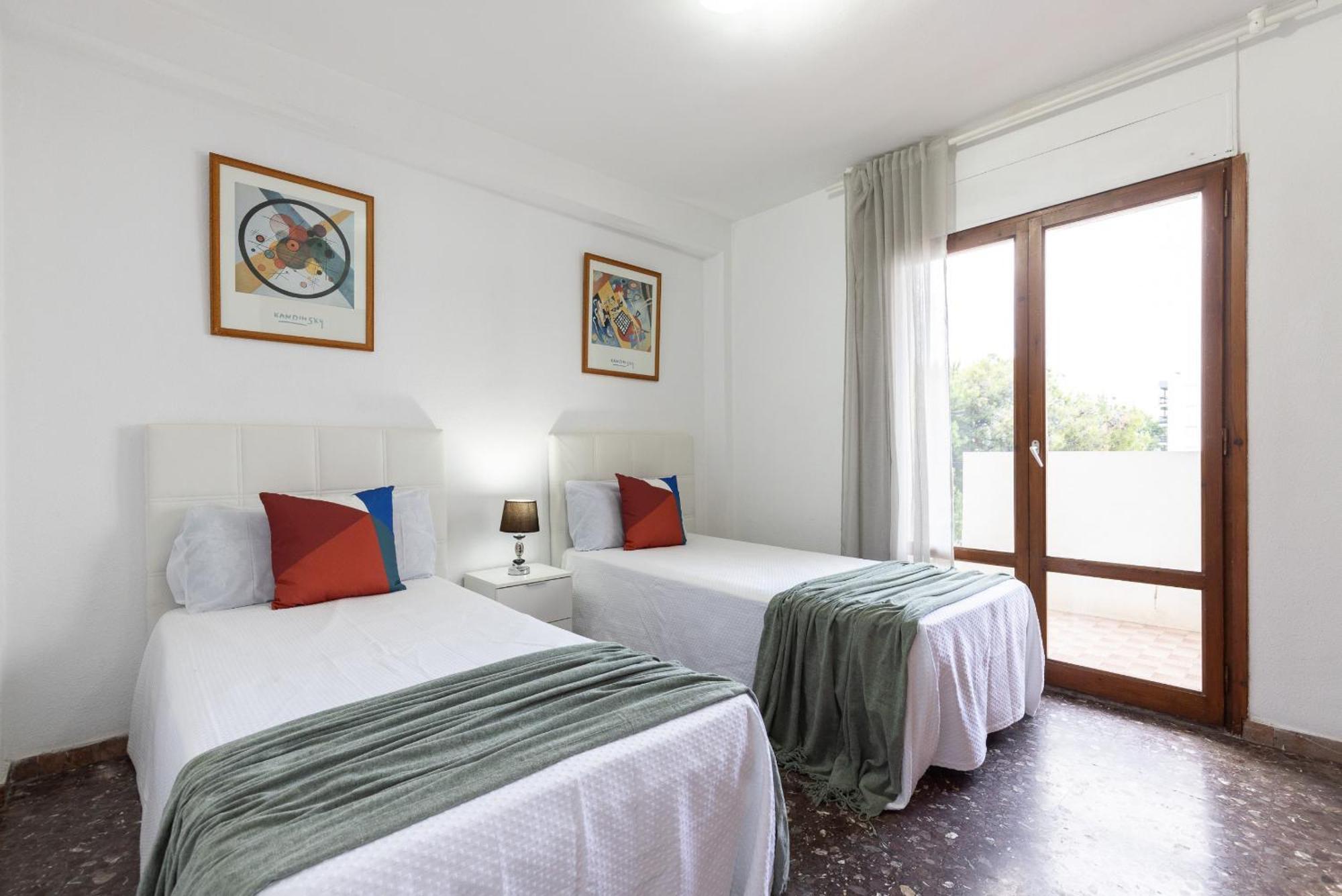 Apartment Anagabu 5h Only Families *