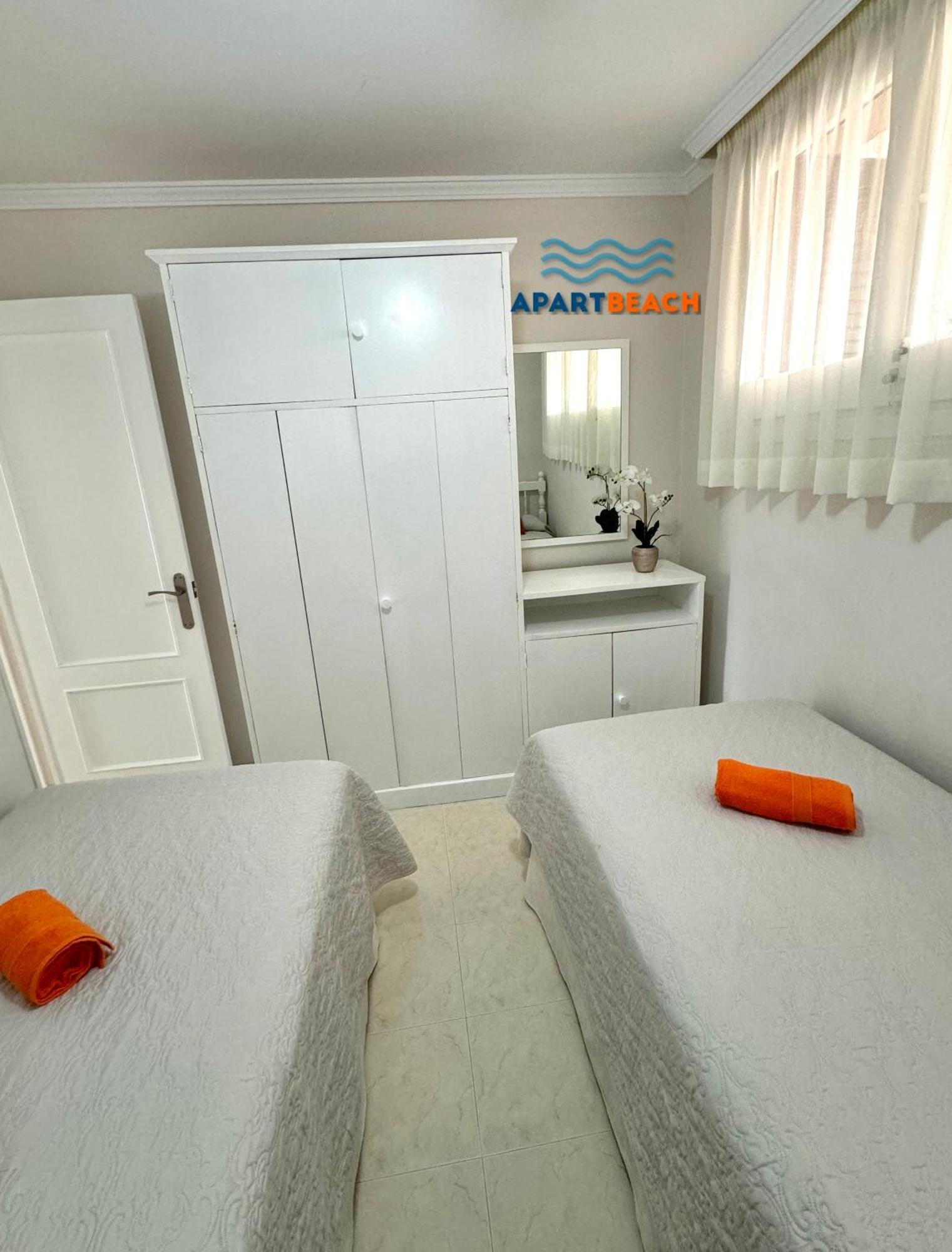 Apartbeach San Sebastian Junto Playa Larga Y Cala Dorada