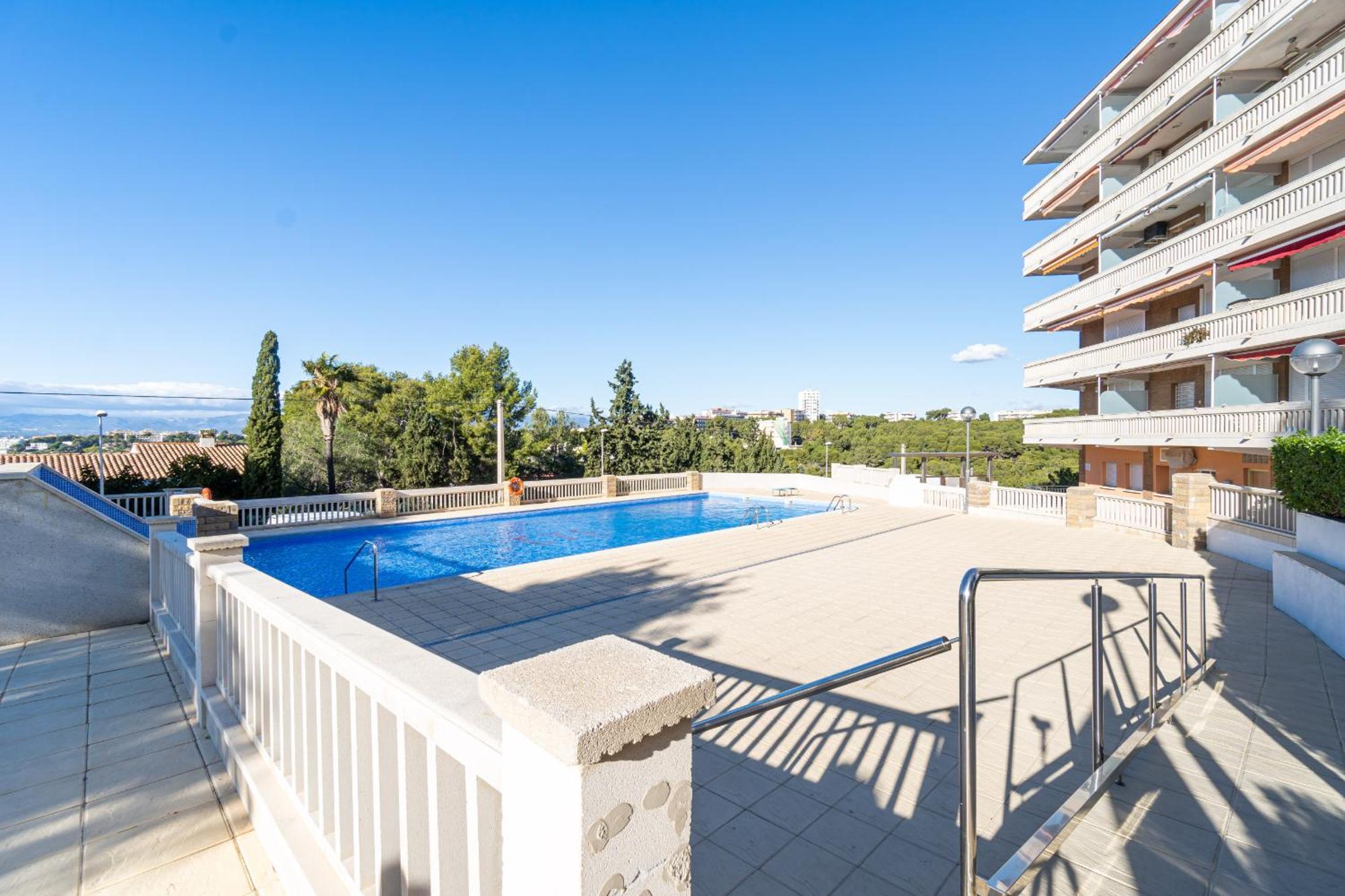 Mediterranean Way - Cye B-8 Salou